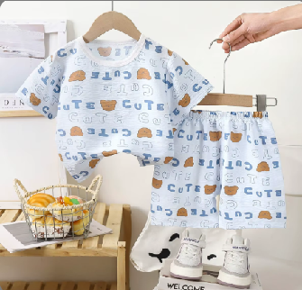 Set vară copii – tricou și pantaloni scurți bleu cu imprimeu „Cute”