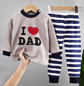 Set copii – bluziță gri „I ❤️ DAD” și pantaloni lungi în dungi